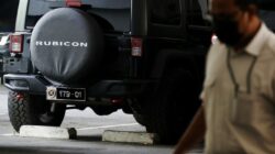“Bocoran: Pelat Nomor DPR Diubah, Diduga Banyak Dipalsukan, Apa yang Sebenarnya Terjadi?”