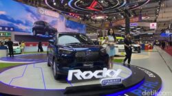 “Harga Daihatsu Rocky Terpaksa Naik, Apa Dampaknya Setelah GIIAS 2025?”