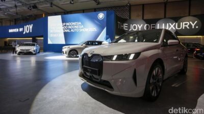 “Mimpi BMW, Realitas Gaji: Berapa yang Diperlukan untuk Mendambakan Mobil Mewah?”