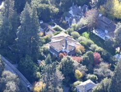 “Ini Koleksi Rumah Mark Zuckerberg: Super Mewah, Namun Menuai Kontroversi Besar”