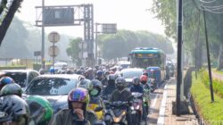Pramono Rasakan Sendiri Kemacetan TB Simatupang: Memang Parah – Update 2