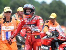 “Terungkap! Rahasia Airbag di Baju Balap MotoGP yang Mungkin Belum Pernah Anda Dengar”