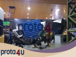 Truk Tabrak Gerbang Tol Ciawi: Rem Blong atau Kesalahan Pilot?
