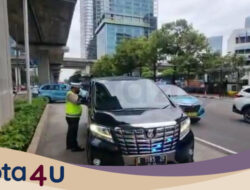 **_Kenapa Imbauan Saja Tak Cukup untuk Strobo Ilegal?_**