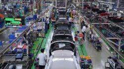 “Dari Importir ke Raja Produksi: Kisah Sukses Industri Otomotif RI”