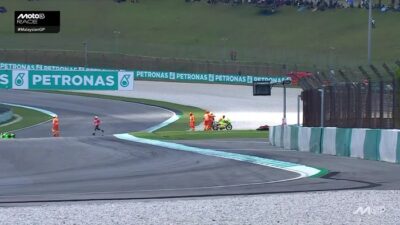“Red Flag di Moto3, Jadwal MotoGP Malaysia Diperbarui! Cek Ini!”