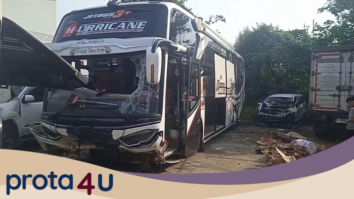 Bus Haryanto Terguling di Tol Batang, 3 Kali Oleng, Tragis!