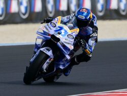 “Hasil Sprint Race MotoGP Portugal 2025: Adik Marquez Asapi Murid Rossi”