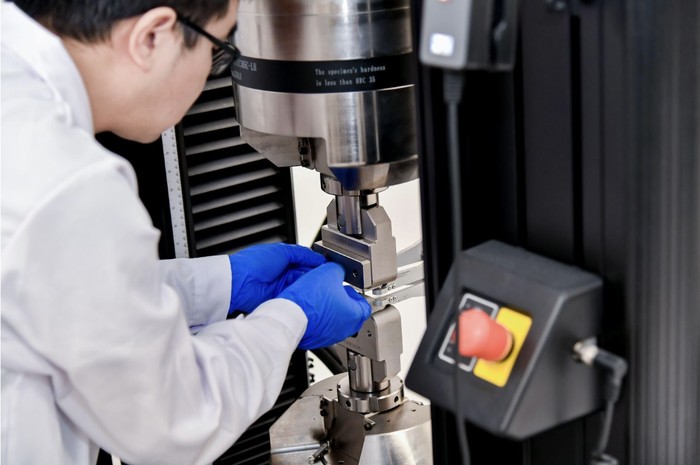 Oppo Luncurkan Apex Guard: Ini dia smartphone terbaik masa kini!