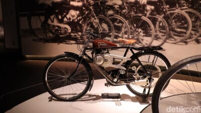 “Wow! Spesifikasi Motor Pertama Honda dengan Tenaga 0,5 HP, Benarkah?”