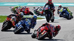 “Sensasi Valencia 2025: Marquez Berujung Emas, Bagnaia Terjagalkan di Sprint MotoGP!”