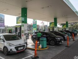 “Bensin SPBU Swasta, Harga Berapakah? Ini Lokasinya, Sudah Tersedia!”